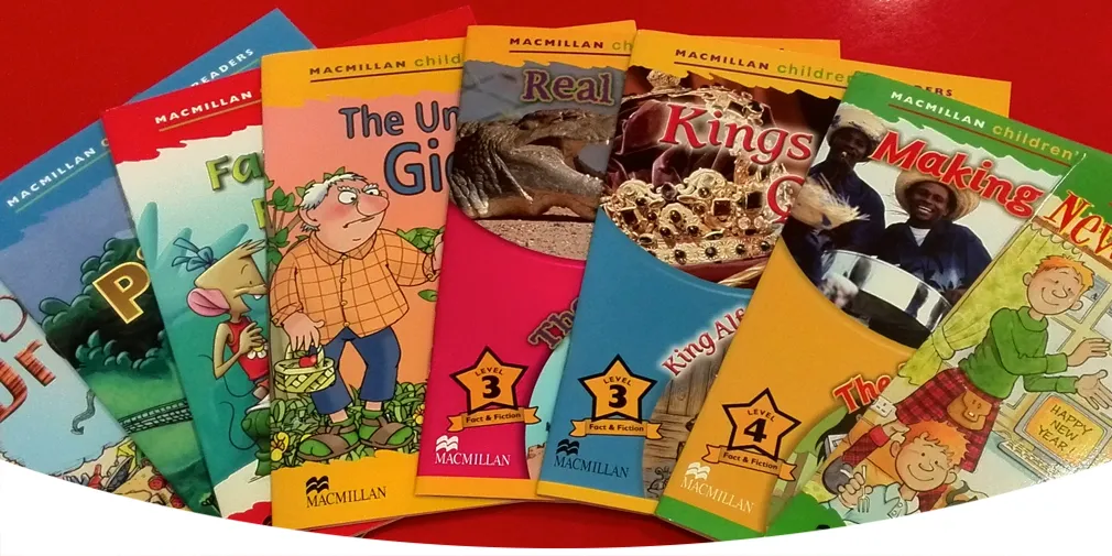 Clase de primaria con actividades de speaking e iniciación al inglés